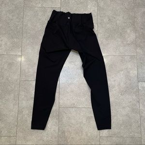 Lululemon black leggings size 12